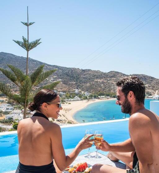 اتاق دوبلکس, Levantes Ios Boutique