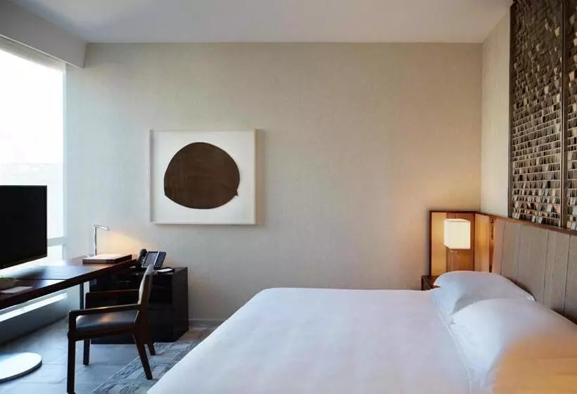 Standard Room King Size Bed