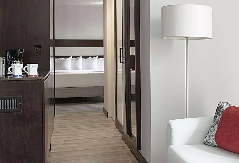 اتاق پرمیوم, Park Inn San Jose By Radisson