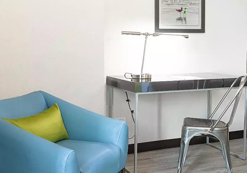 اتاق استاندارد, Park Inn San Jose By Radisson