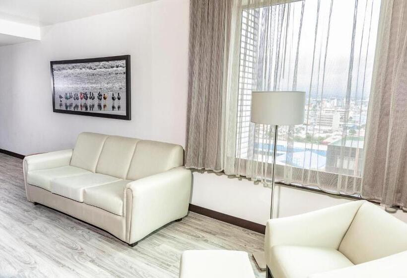 Люкс, Park Inn San Jose By Radisson