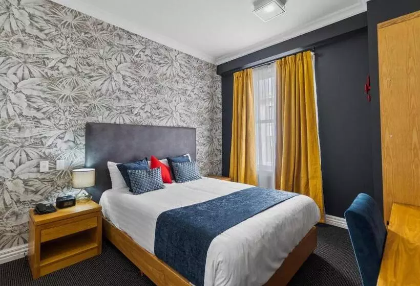 スーペリアールーム, Ramada By Wyndham Hamilton City Center