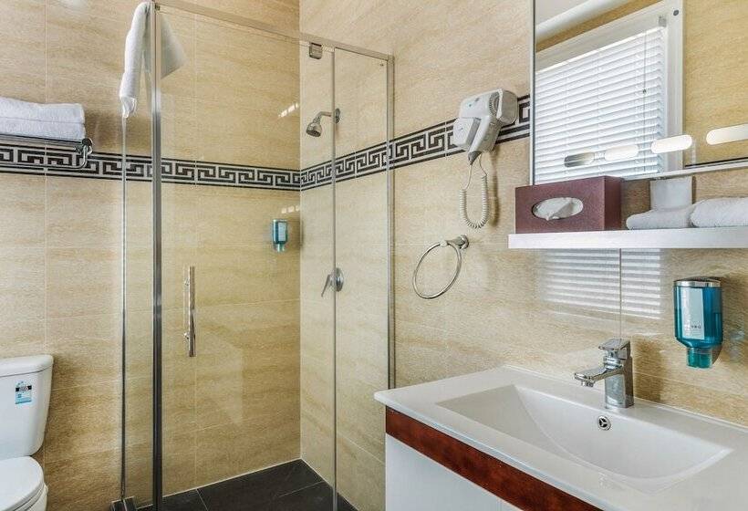 スーペリアールーム, Ramada By Wyndham Hamilton City Center