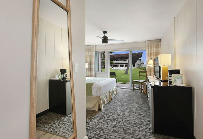 غرفة قياسية مطلّة علي البحر, The Iso By Castle