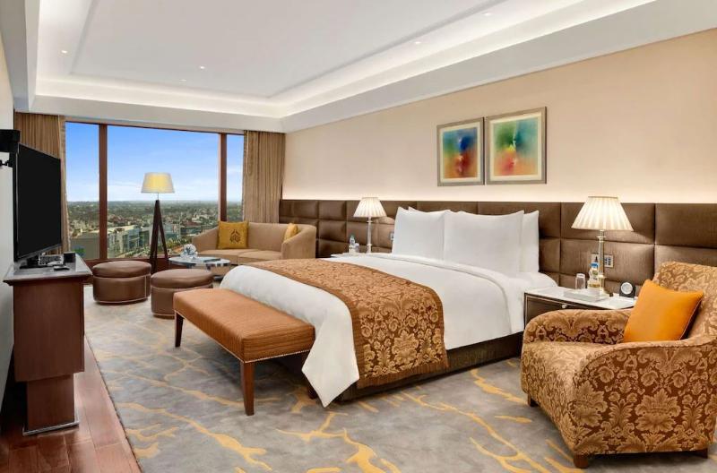 デラックスルーム, The Leela Ambience Convention Hotel Delhi