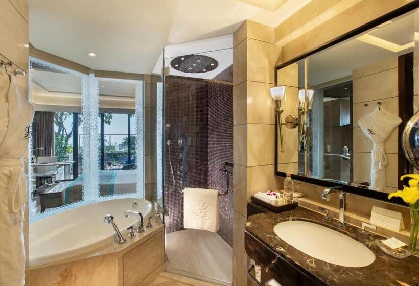 エクゼクティブスイート, The Leela Ambience Convention Hotel Delhi