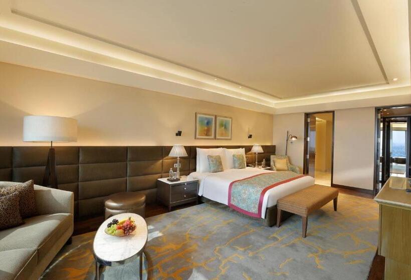 プレジデントスイートルーム, The Leela Ambience Convention Hotel Delhi
