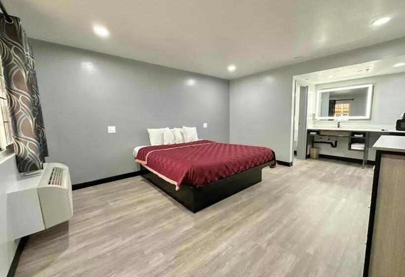 キングサイズベッドのスタンダードルーム, Express Inn & Suites Ontario Airport