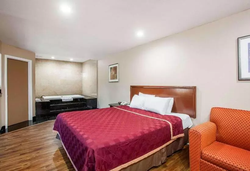 キングサイズベッドのスイートルーム, Express Inn & Suites Ontario Airport