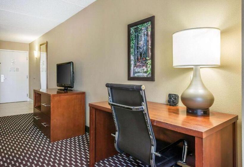 جناح سرير كينج, Spark By Hilton St. Augustine Historic District