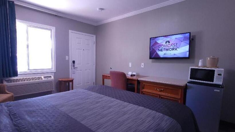 غرفة قياسية, Rodeway Inn Chico University Area