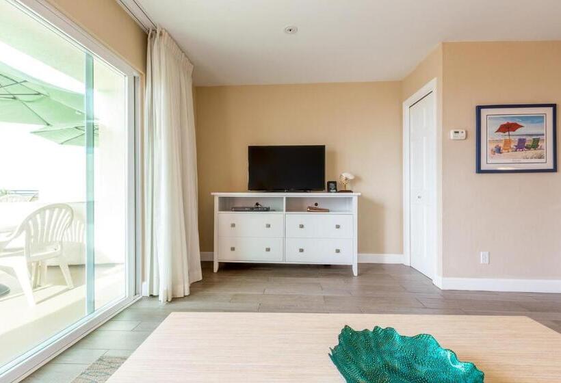 جناح غرفتين نوم, Southern California Beach Club