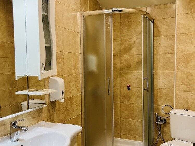 اتاق راحتی, Side One Design Hotel Garni