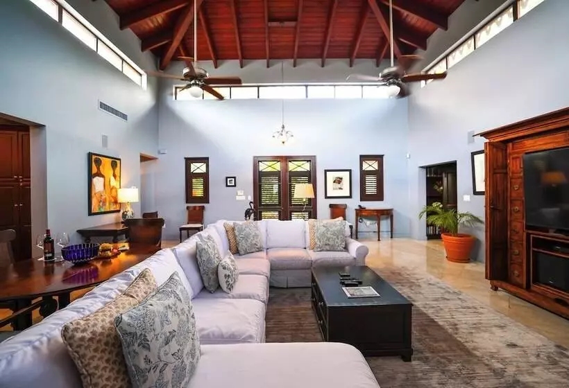 ویلای 3 خوابه, Four Seasons Resort Nevis