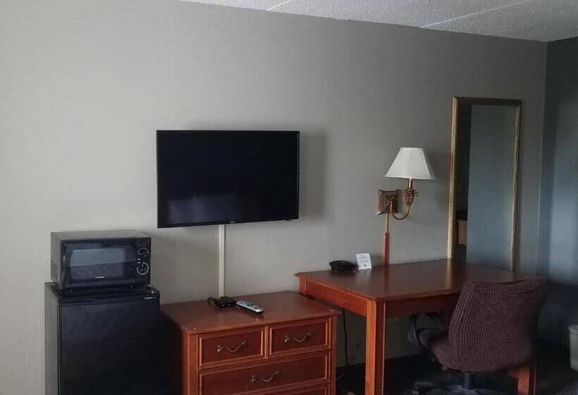 キングサイズベッドのスタンダードルーム, Americas Best Value Inn St. Louis Downtown