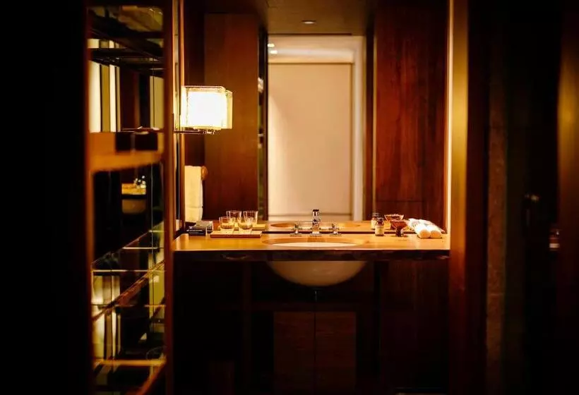 キングサイズベッドのデラックスルーム, Andaz Tokyo A Concept By Hyatt