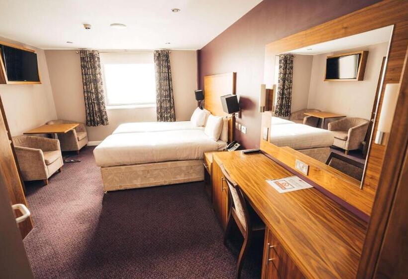 غرفة قياسية, Blackpool Football Club Stadium Hotel, A Member Of Radisson Individuals