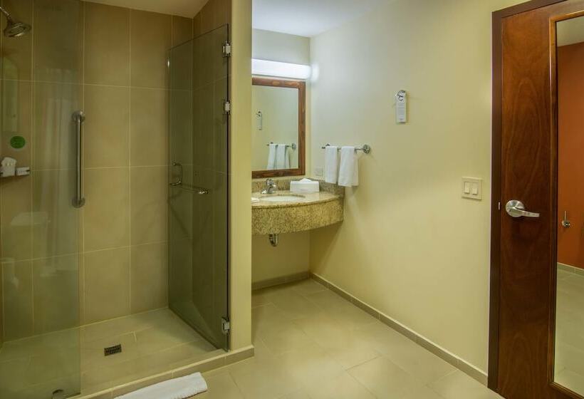 סוויטה, Courtyard By Marriott San Jose Airport Alajuela