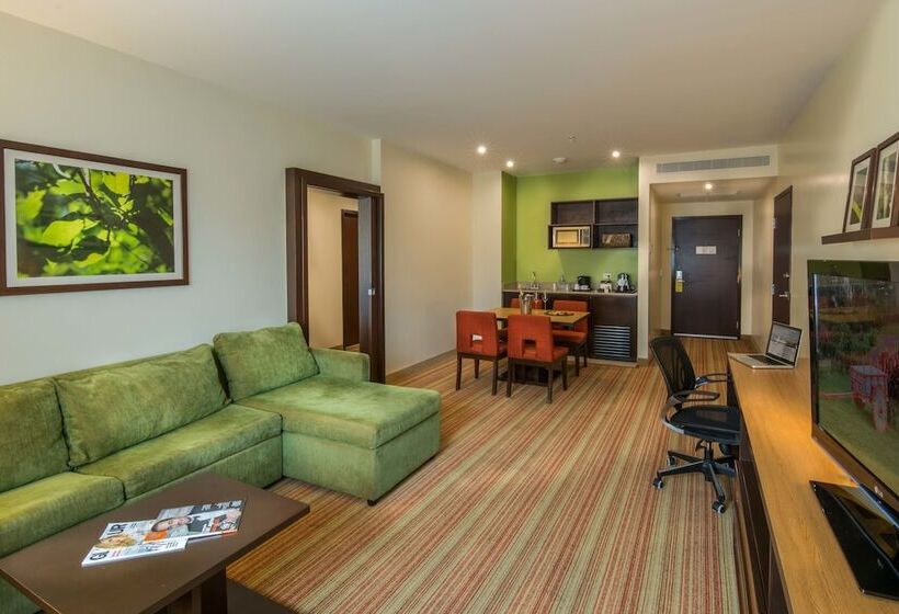 سوییت, Courtyard By Marriott San Jose Airport Alajuela