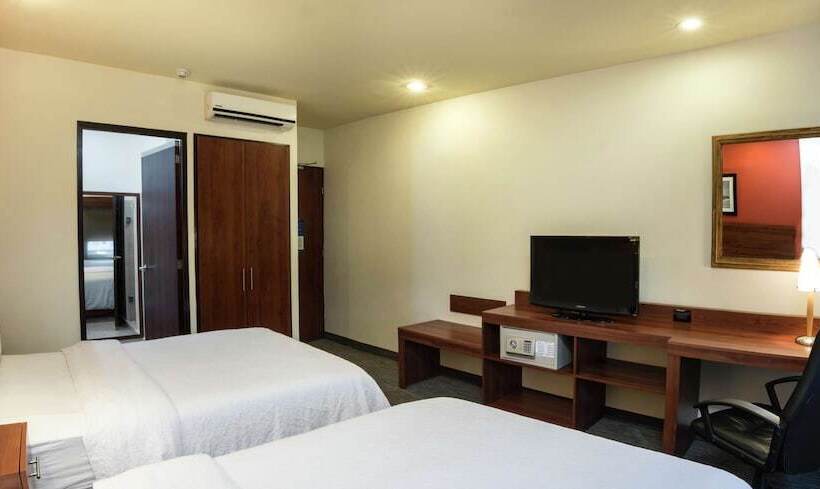 غرفه قياسيه سريرين مزدوجين, Hampton Inn By Hilton San Juan Del Rio