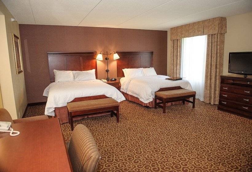 إستوديو قياسى, Hampton Inn & Suites Brookings