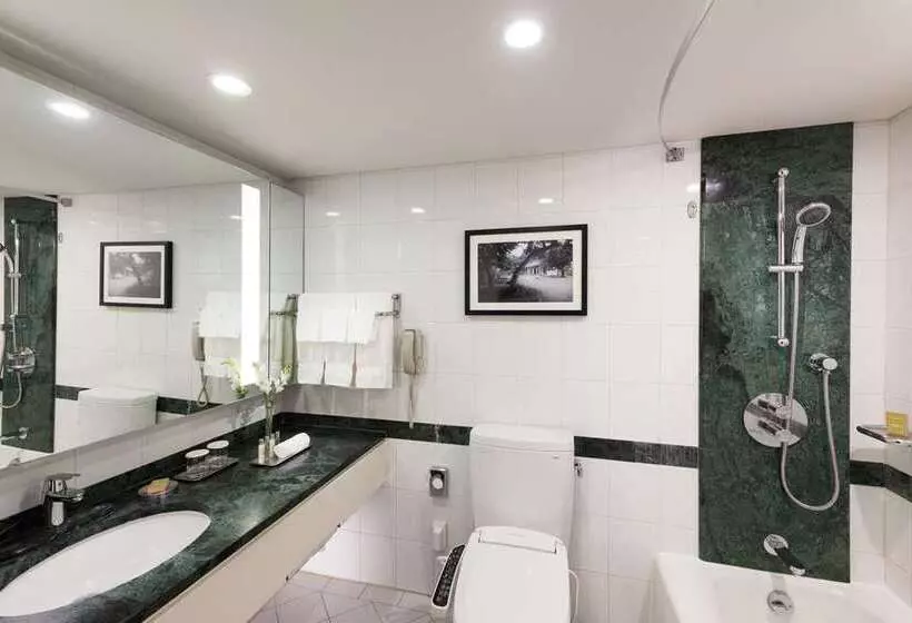 اتاق اجرایی با تخت بزرگ, Hilton Jaipur