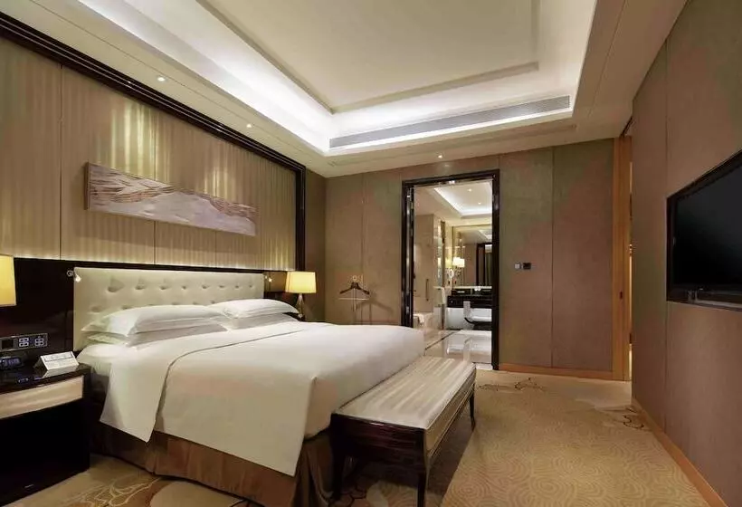 デラックススイート, Hilton Zhengzhou