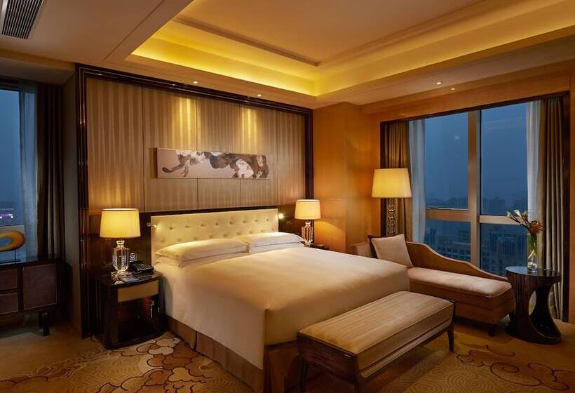 디럭스 스위트, Hilton Zhengzhou