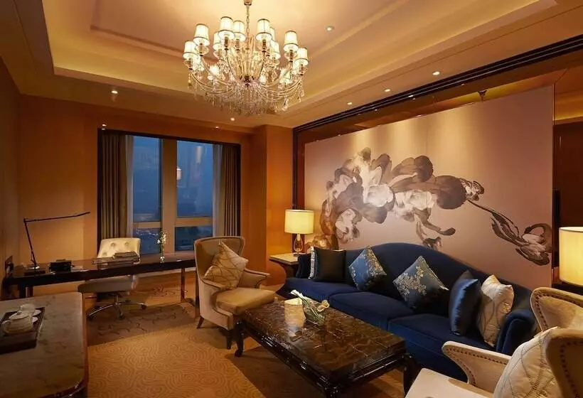 デラックススイート, Hilton Zhengzhou
