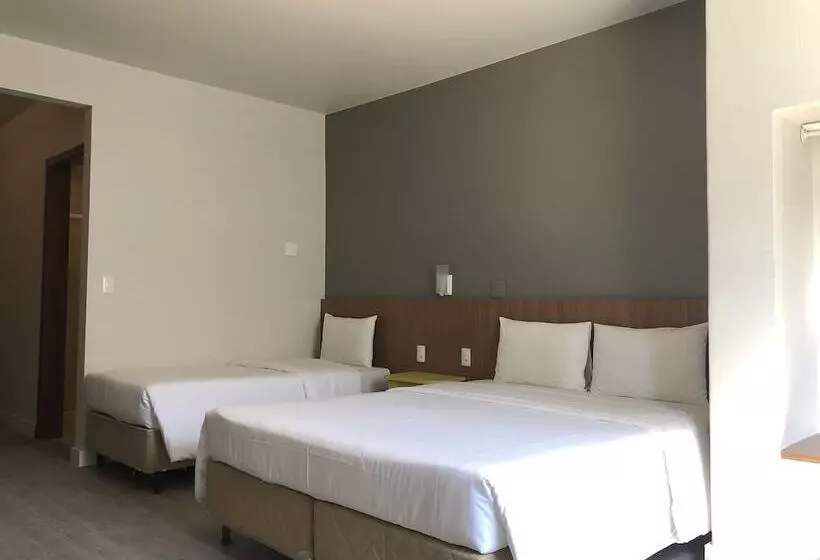 スタンダードトリプルルーム, Itajai Express Residence