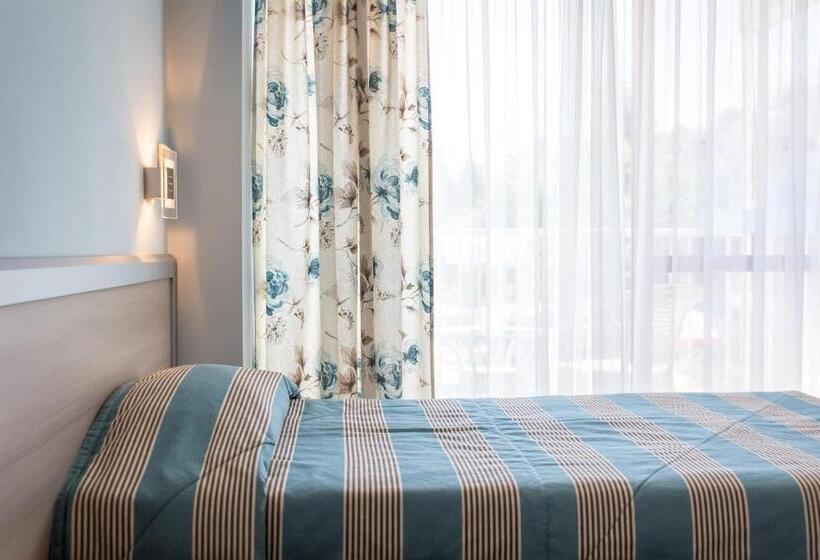 Номер Стандарт с Балконом, Longoza All Inclusive