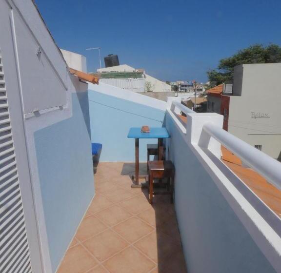 اتاق لوکس, Mirabela