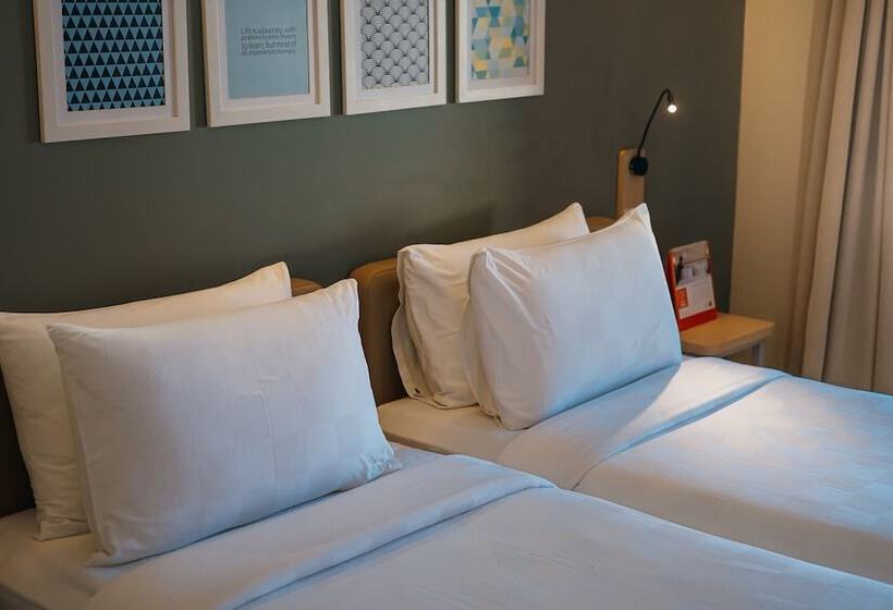 高级大房间, Sevn Legian