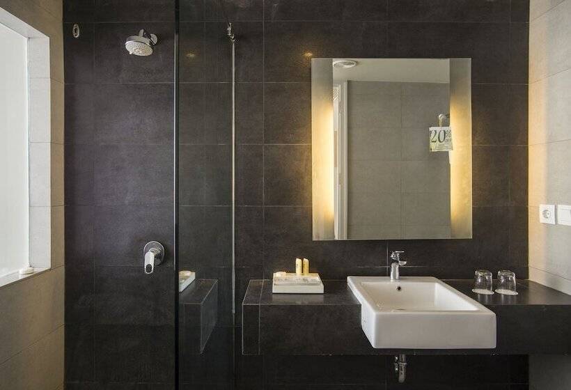 豪华房间, Sevn Legian