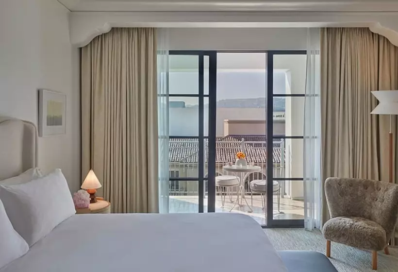 テラス付きスタンダードルーム, The Maybourne Beverly Hills, Maybourne Hotel Collection