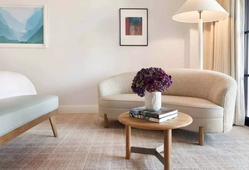 テラス付きスタンダードルーム, The Maybourne Beverly Hills, Maybourne Hotel Collection