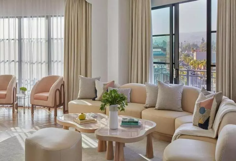 スイート, The Maybourne Beverly Hills, Maybourne Hotel Collection