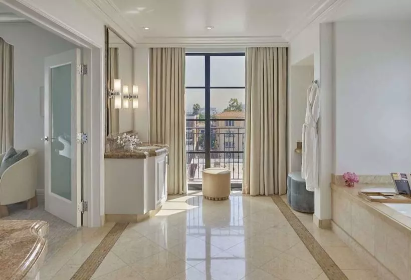 テラス付スイート, The Maybourne Beverly Hills, Maybourne Hotel Collection