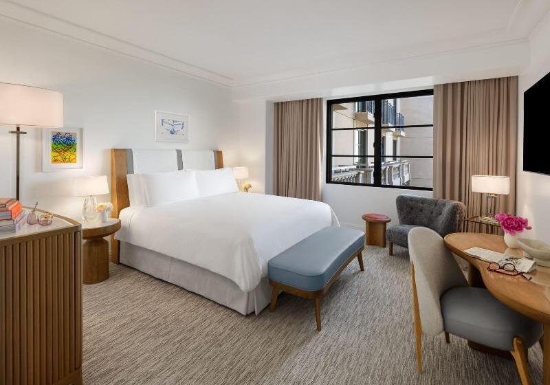 디럭스 룸 킹사이즈 침대, The Maybourne Beverly Hills, Maybourne Hotel Collection