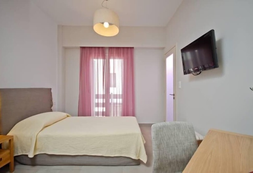 スタンダードシングルルーム, Xenia