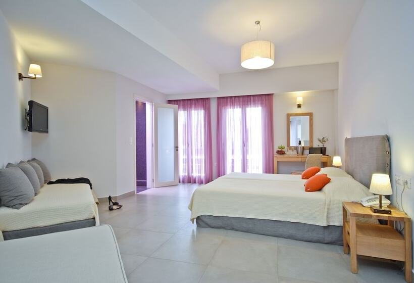 スタンダード４人部屋, Xenia