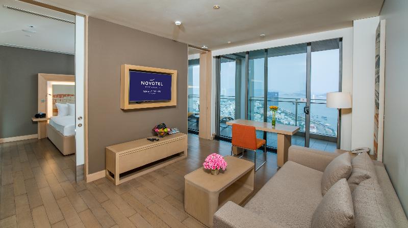سوئیت پریمیوم, Novotel Danang Premier Han River