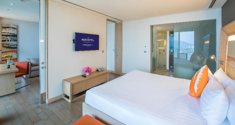 سوئیت پریمیوم, Novotel Danang Premier Han River