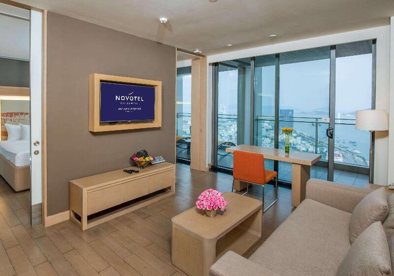 سوئیت پریمیوم, Novotel Danang Premier Han River