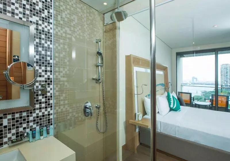 استودیوی استاندارد, Novotel Danang Premier Han River