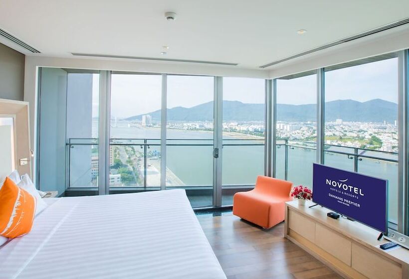 سوئیت پریمیوم, Novotel Danang Premier Han River