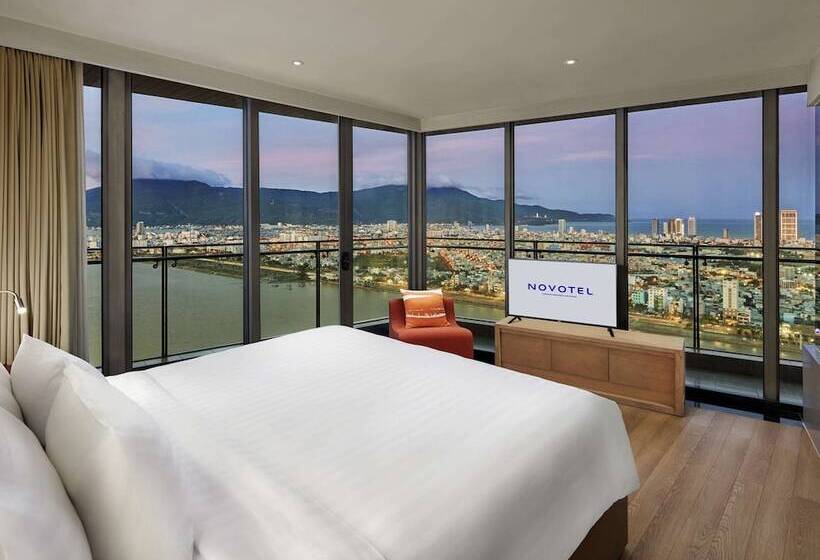 سوئیت پریمیوم, Novotel Danang Premier Han River