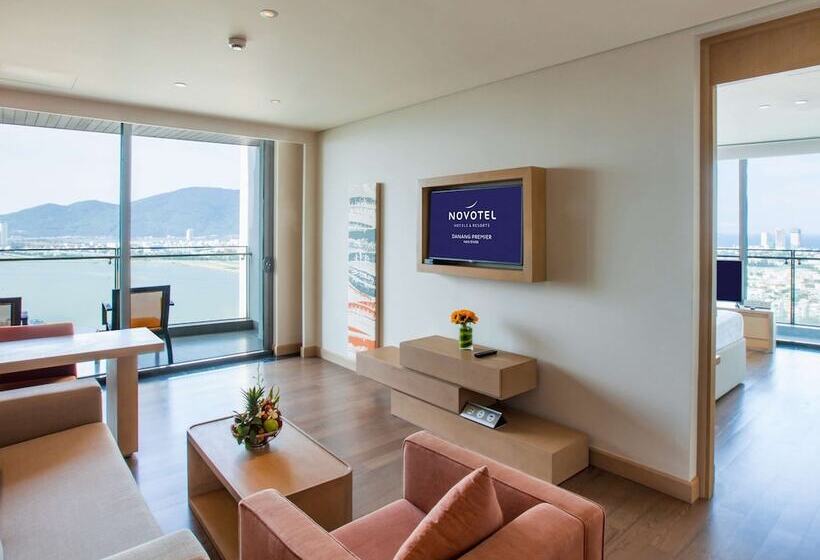 سوئیت پریمیوم, Novotel Danang Premier Han River