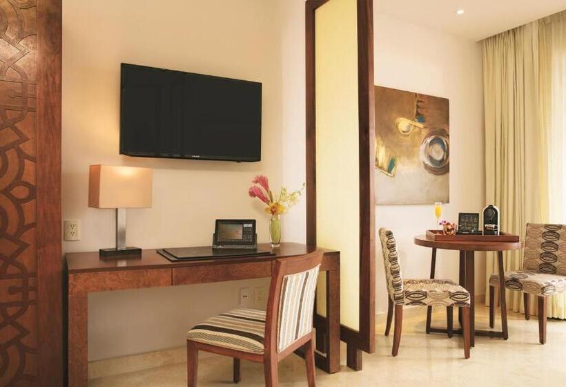 سوئیت جونیور کلوب با چشم‌انداز دریا, Secrets Playa Mujeres Golf & Spa Resort   All Inclusive Adults Only
