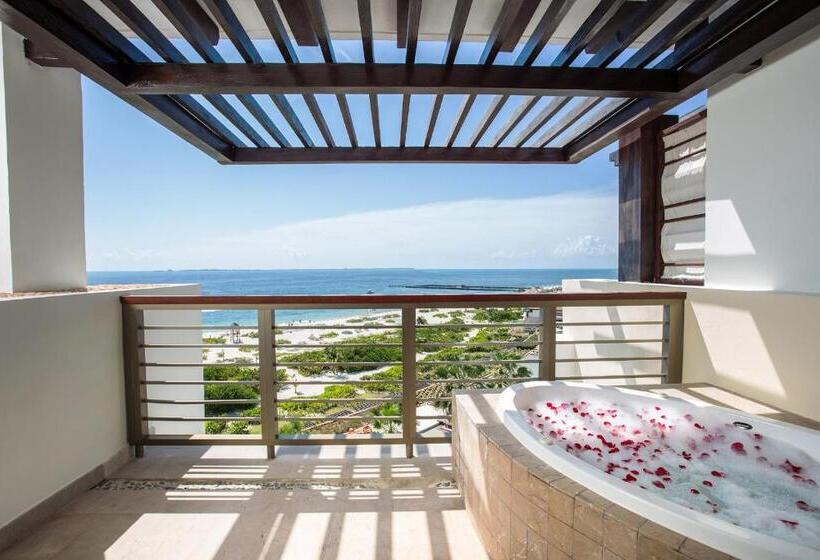 سوئیت مستر با چشمانداز دریا, Secrets Playa Mujeres Golf & Spa Resort   All Inclusive Adults Only